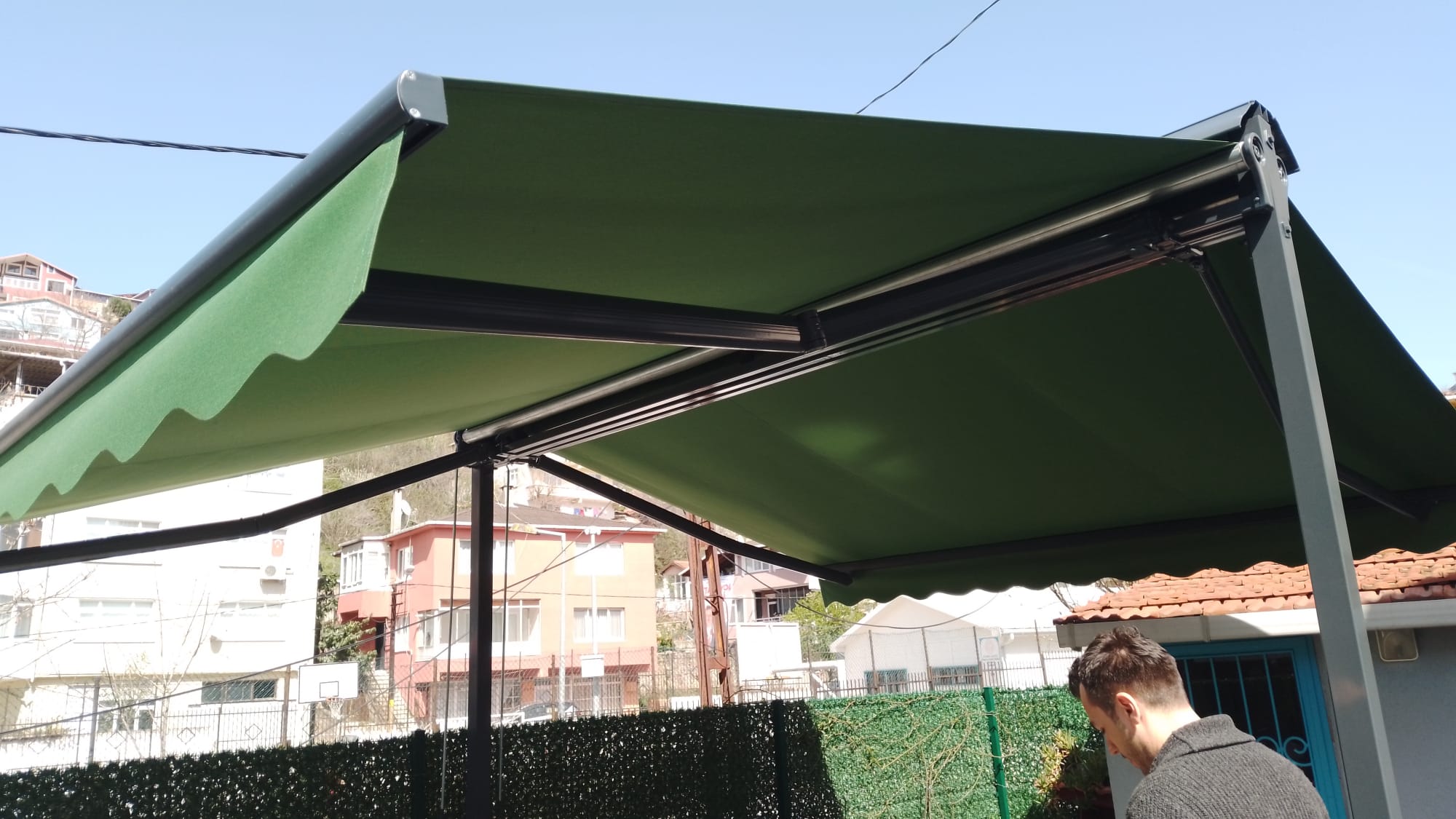 Dayanıklı Çift Açılır Tente