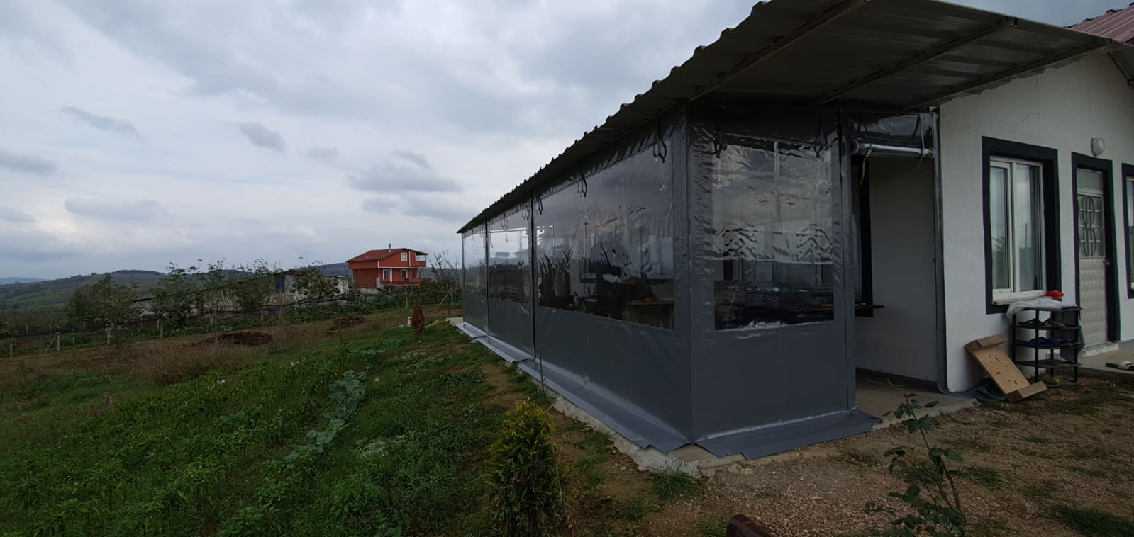 Evler İçin Şeffaf Kapama