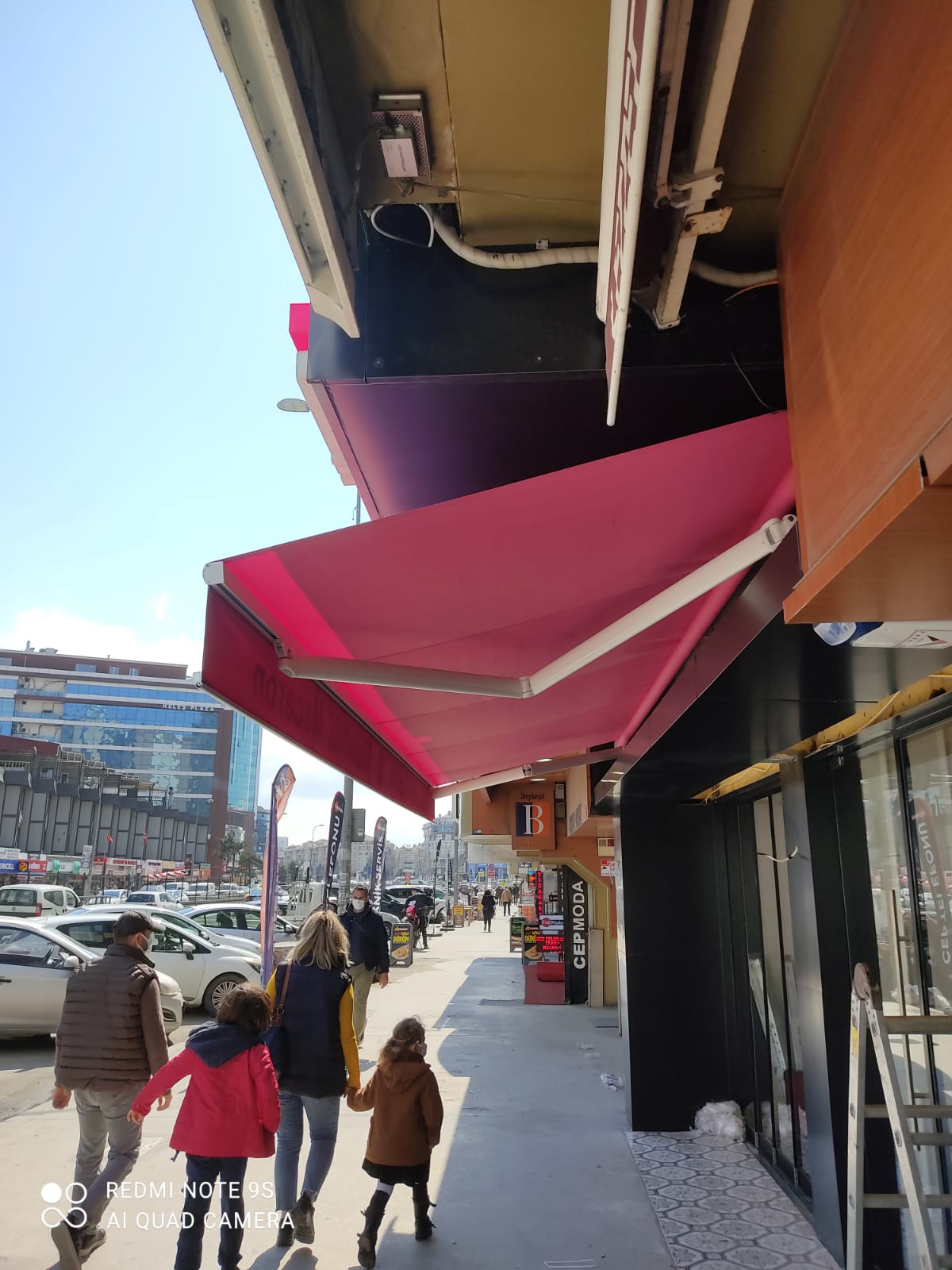 Kaliteli Mafsallı Tente