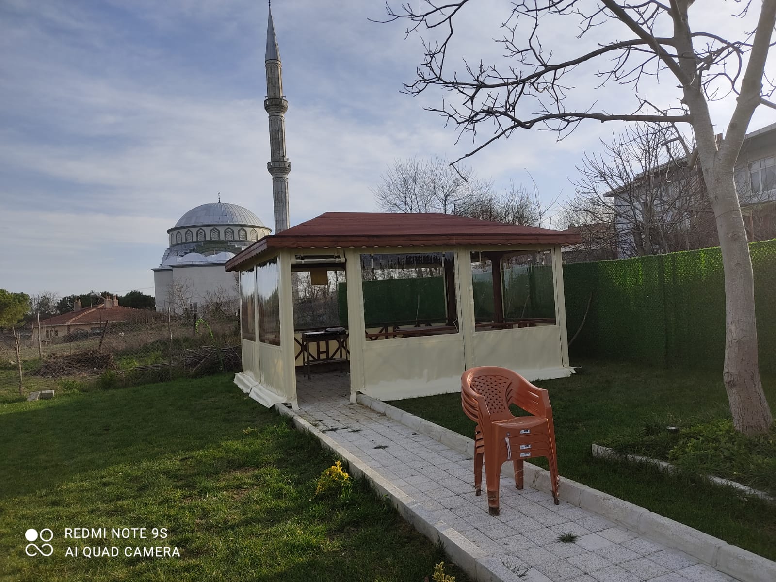Kaliteli Şeffaf Kapama